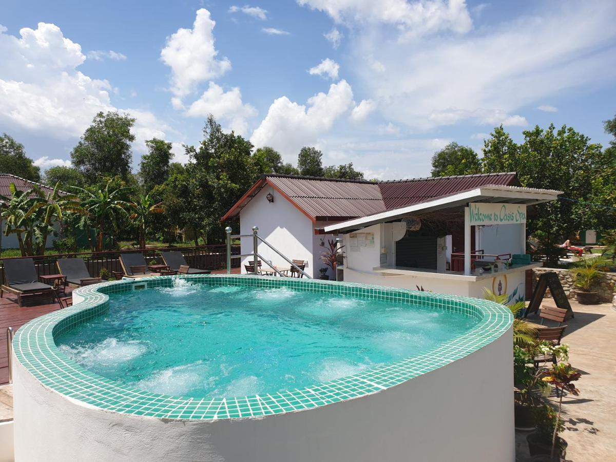 Bohemiaz Resort And Spa Kampot Luaran gambar
