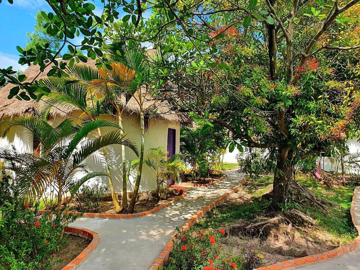 Bohemiaz Resort And Spa Kampot Luaran gambar